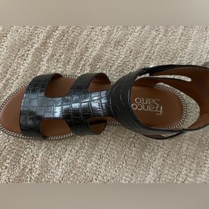 Franco Sarto flat sandal.